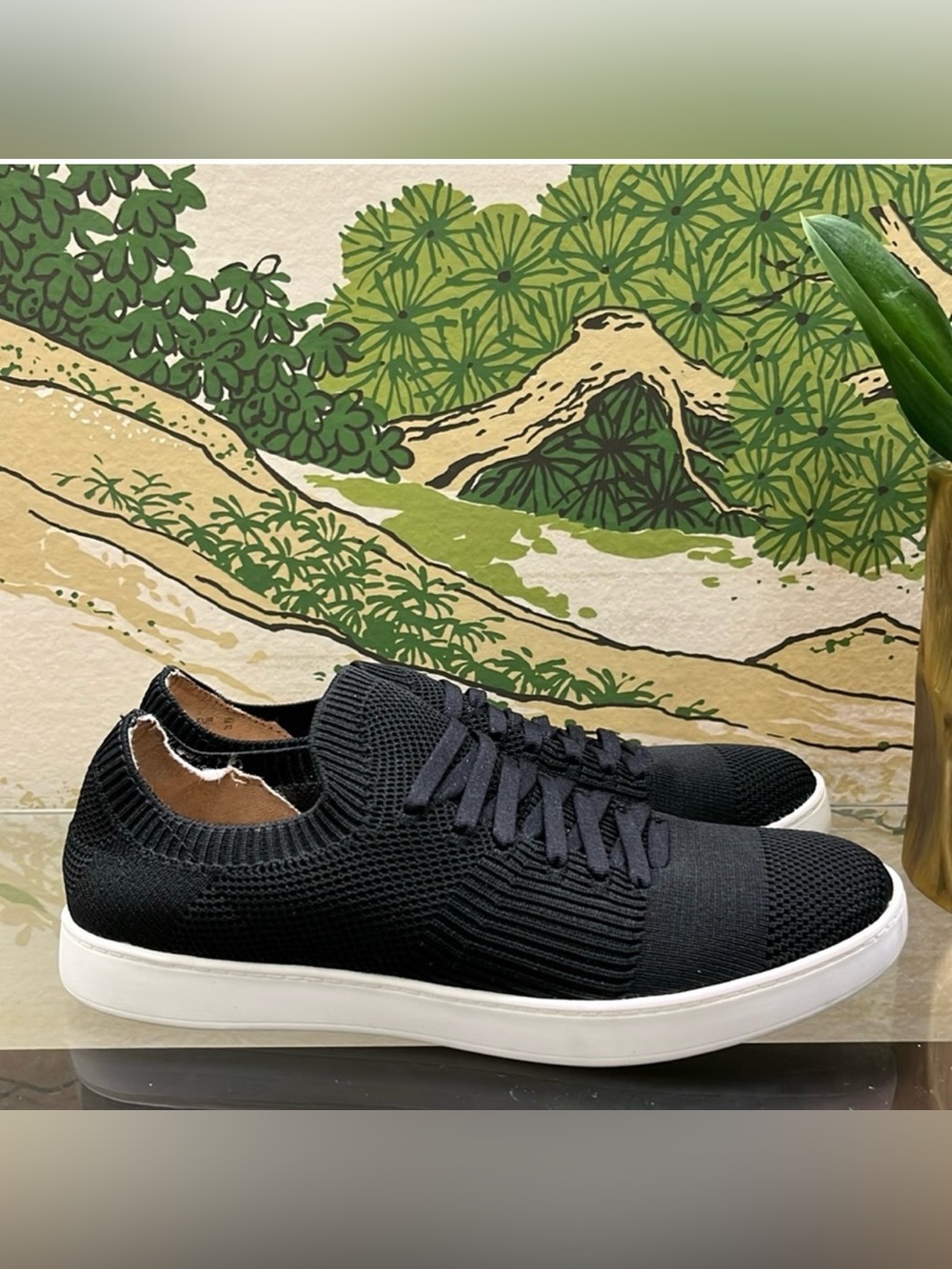 LIFE STRIDE Black Sneakers Knit Slip-On (EUC)